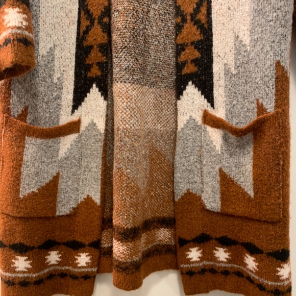 Rust Aztec Open-Front Long Cardigan Sweater - Picture 6 of 8